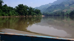 Laos: crossing the Nam Oo river